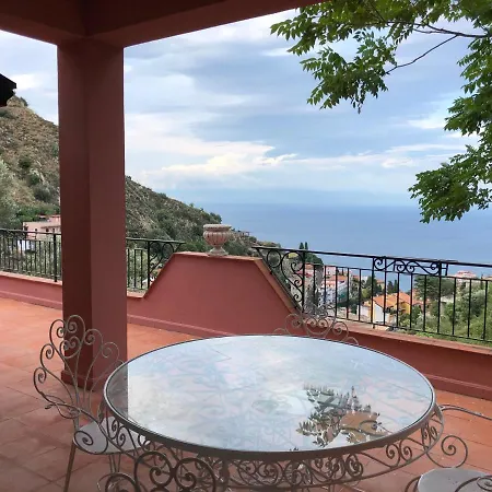 Le Petit Paradis * Taormina