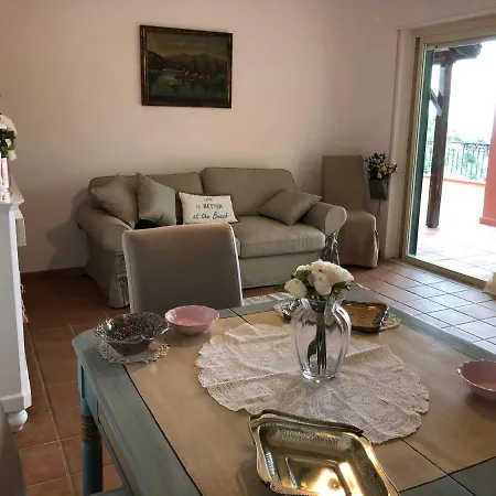 Le Petit Paradis Homestay Taormina