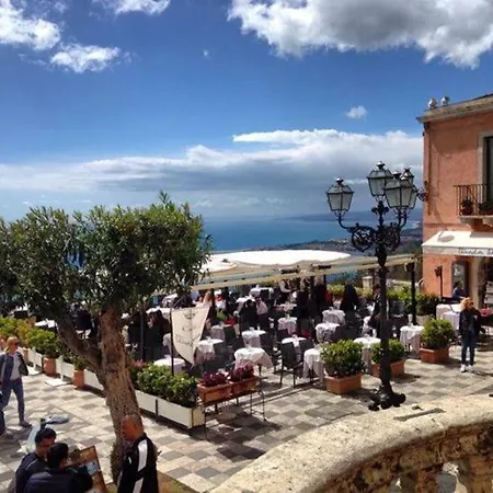 Le Petit Paradis Taormina
