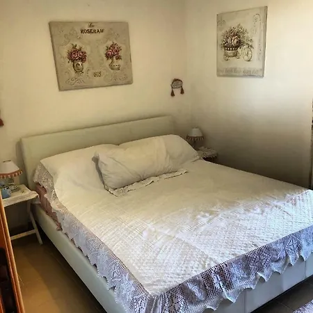 Le Petit Paradis Homestay *