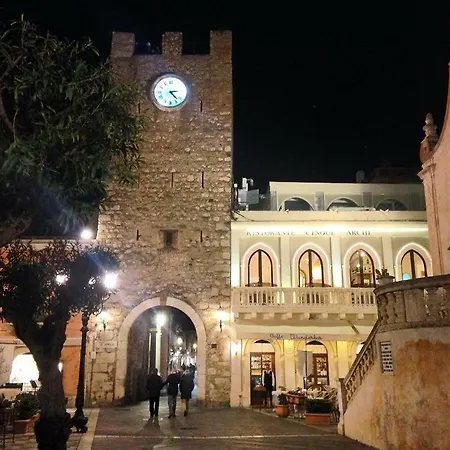 Le Petit Paradis Taormina